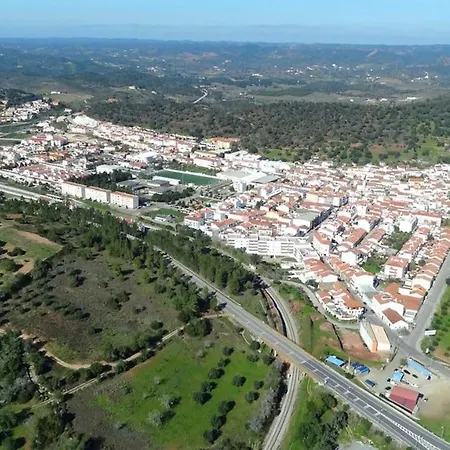 Nyaraló Cozy House With Garden In Messines 149 M² Mountain View *