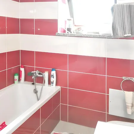 Cozy House With Garden In Messines 149 M² Mountain View Nyaraló