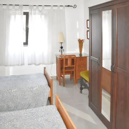 Nyaraló Cozy House With Garden In Messines 149 M² Mountain View *