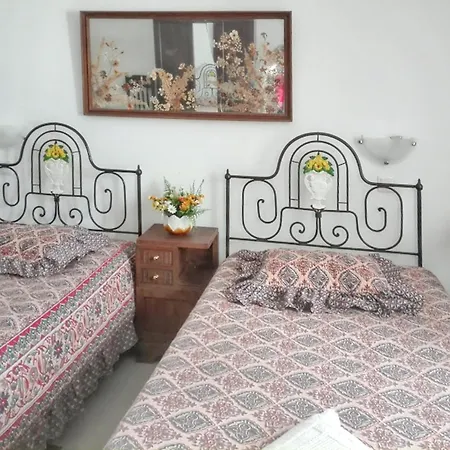 펜션 Cozy House With Garden In Messines 149 M² Mountain View *